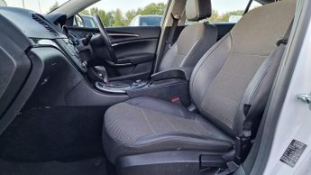 Vauxhall Insignia 2.0 CDTi SE Nav Auto Euro 5 5dr