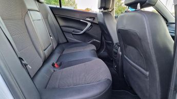 Vauxhall Insignia 2.0 CDTi SE Nav Auto Euro 5 5dr