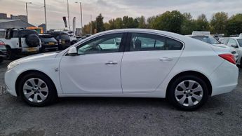 Vauxhall Insignia 2.0 CDTi SE Nav Auto Euro 5 5dr