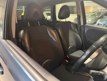 Nissan Note 1.4 16V n-tec+ Euro 5 5dr