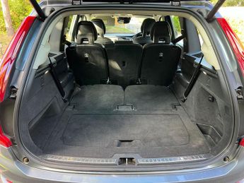Volvo XC90 2.0 D5 PowerPulse Momentum Auto 4WD Euro 6 (s/s) 5dr
