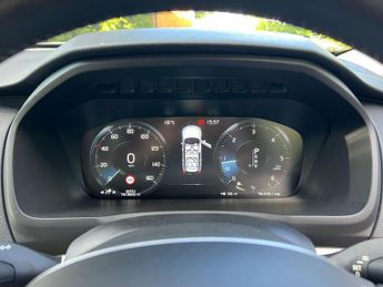 Volvo XC90 2.0 D5 PowerPulse Momentum Auto 4WD Euro 6 (s/s) 5dr