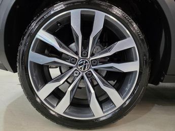 Volkswagen T-Roc 1.5 TSI EVO R-Line DSG Euro 6 (s/s) 5dr