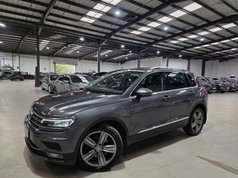 Volkswagen Tiguan 2.0 TSI SEL DSG 4Motion Euro 6 (s/s) 5dr