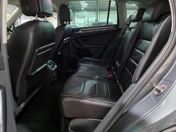 Volkswagen Tiguan 2.0 TSI SEL DSG 4Motion Euro 6 (s/s) 5dr