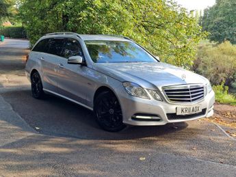 Mercedes E Class 1.8 E200 CGI BlueEfficiency Avantgarde Tiptronic Euro 5 5dr
