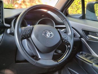 Toyota C-HR 1.8 VVT-h Icon CVT Euro 6 (s/s) 5dr