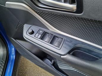 Toyota C-HR 1.8 VVT-h Icon CVT Euro 6 (s/s) 5dr