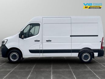 Renault Master 2.3 dCi ENERGY 35 Business FWD MWB Medium Roof Euro 6 (s/s) 4dr