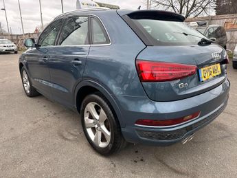 Audi Q3 2.0 TFSI S line SUV 5dr Petrol S Tronic quattro Euro 5 (s/s) (21