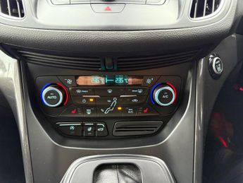 Ford C-Max 1.5 TDCi Titanium X Powershift Euro 6 (s/s) 5dr