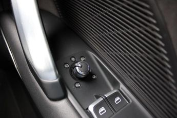 Audi TT 2.0 TFSI Black Edition S Tronic quattro Euro 6 (s/s) 3dr