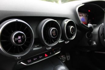 Audi TT 2.0 TFSI Black Edition S Tronic quattro Euro 6 (s/s) 3dr