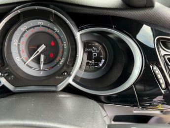 CITROEN DS3 1.6 VTi DStyle Plus Hatchback 3dr Petrol Auto Euro 5 (120 ps) AU