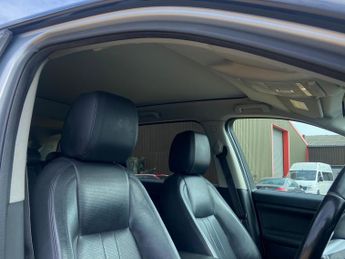 Land Rover Discovery Sport 2.0 SD4 HSE Black Auto 4WD Euro 6 (s/s) 5dr