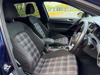 Volkswagen Golf 2.0 TSI GTI DSG Euro 6 (s/s) 5dr