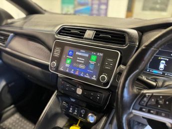 Nissan Leaf 40kWh Tekna Auto 5dr