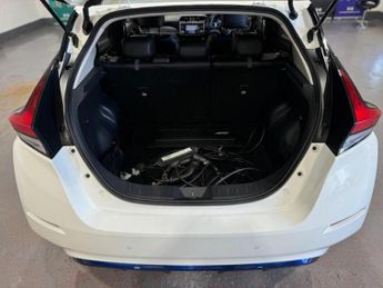 Nissan Leaf 40kWh Tekna Auto 5dr