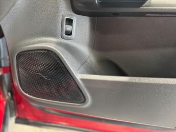 Mercedes-Benz EQA EQA 300 66.5kWh AMG Line (Premium) Auto 4MATIC 5dr