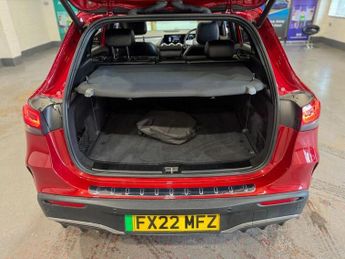 Mercedes-Benz EQA EQA 300 66.5kWh AMG Line (Premium) Auto 4MATIC 5dr