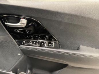 Kia Niro 1.6 GDi 8.9kWh 3 DCT Euro 6 (s/s) 5dr