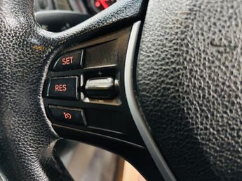 BMW 3 Series 2.0 320d Luxury Auto Euro 5 (s/s) 4dr