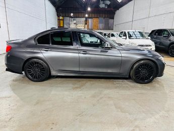 BMW 3 Series 2.0 320d Luxury Auto Euro 5 (s/s) 4dr