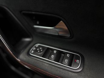 Mercedes-Benz A Class 1.5 A180d AMG Line (Executive) 7G-DCT Euro 6 (s/s) 5dr