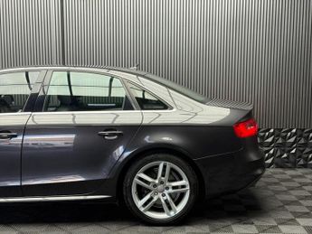 Audi A4 2.0 TDI S line Multitronic Euro 5 (s/s) 4dr