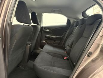 Honda Civic 1.8 i-VTEC ES Auto Euro 5 5dr