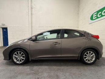 Honda Civic 1.8 i-VTEC ES Auto Euro 5 5dr