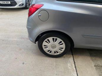 Vauxhall Corsa 1.2i 16v Club 3dr