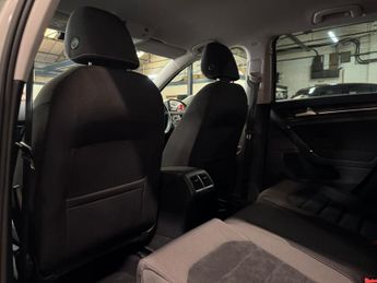 Volkswagen Golf 1.4 TSI BlueMotion Tech ACT GT Hatchback 5dr Petrol DSG Euro 6 (