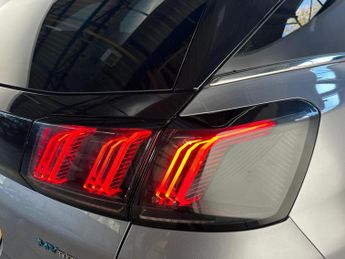 Peugeot 3008 1.6 13.2kWh GT Premium e-EAT Euro 6 (s/s) 5dr