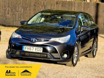 Toyota Avensis 1.6 D-4D Business Edition Touring Sports Euro 6 (s/s) 5dr