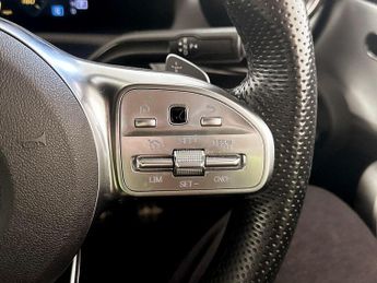 Mercedes-Benz CLA 1.3 CLA200 AMG Line Coupe 7G-DCT Euro 6 (s/s) 4dr
