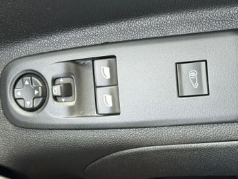 Vauxhall Combo 1.6 Turbo D 2300 Sportive L1 H1 Euro 6 (s/s) 4dr