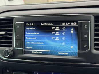 Toyota PROACE Verso 2.0D Family Medium MPV 5dr Diesel Auto MWB Euro 6 (s/s) (8 Seat)