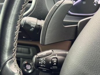 Toyota PROACE Verso 2.0D Family Medium MPV 5dr Diesel Auto MWB Euro 6 (s/s) (8 Seat)