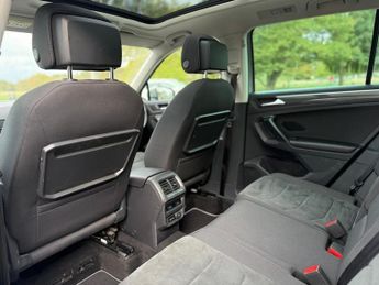 Volkswagen Tiguan 2.0 TDI SEL DSG 4Motion Euro 6 (s/s) 5dr