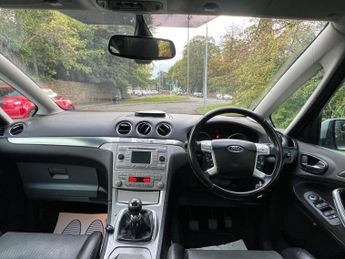 Ford S-Max 2.5 Titanium 5dr