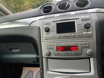 Ford S-Max 2.5 Titanium 5dr