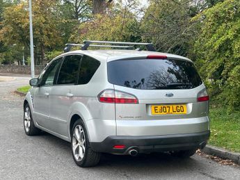Ford S-Max 2.5 Titanium 5dr