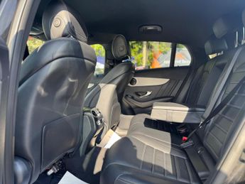 Mercedes-Benz GLC 2.0 GLC300h MHEV AMG Line Coupe G-Tronic+ 4MATIC Euro 6 (s/s) 5d