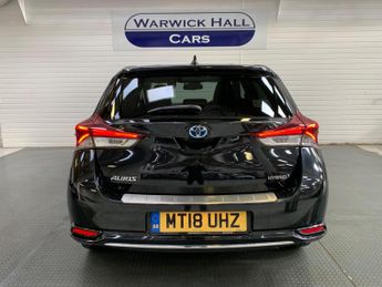 Toyota Auris 1.8 VVT-h Design CVT Euro 6 (s/s) 5dr
