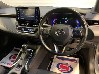 Toyota Corolla 1.8 VVT-h Icon CVT Euro 6 (s/s) 5dr
