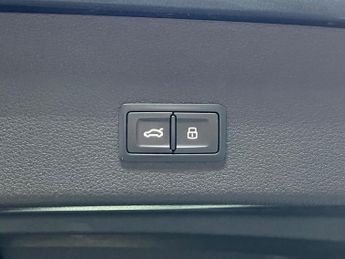 Audi e-tron 55 Launch Edition Sportback Auto quattro 5dr 95kWh