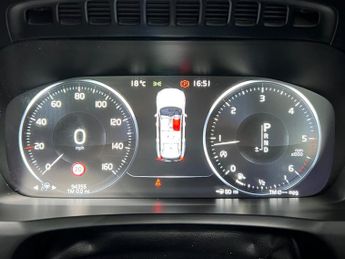 Volvo XC90 2.0 D5 PowerPulse R-Design Auto 4WD Euro 6 (s/s) 5dr