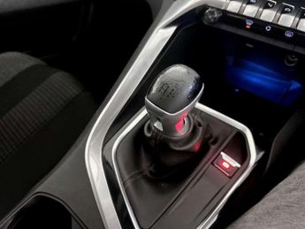 Peugeot 5008 1.2 PureTech Active Euro 6 (s/s) 5dr