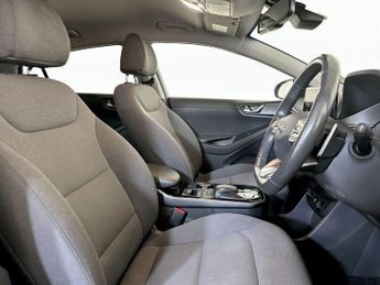 Hyundai IONIQ 38.3kWh Premium Auto 5dr